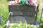 Vanbiesbrouck2C_Jul.jpg