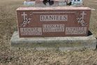 Daniels2C_Cy_L_L.jpg