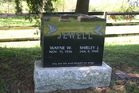Filename=Jewell2C_Way___Sh.jpg
Filesize=171KiB
Dimensions=1024x683
Date added=Feb 22, 2013 Jewell2C_Way___Sh.jpg