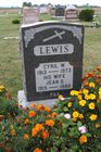 Filename=Lewis2C_C___J.jpg
Filesize=107KiB
Dimensions=512x768
Date added=Jun 11, 2012 Lewis2C_C___J.jpg