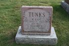 Tunks2C_WE___B.jpg
