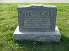 Filename=De_Vriese2C_Richard_2B_Marie.jpg
Filesize=756KiB
Dimensions=1024x768
Date added=Jul 10, 2014 De_Vriese2C_Richard_2B_Marie.jpg