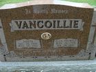 Filename=Vancoillie2C_Joseph_2B_Elza.jpg
Filesize=708KiB
Dimensions=1024x768
Date added=Oct 19, 2015 Vancoillie2C_Joseph_2B_Elza.jpg